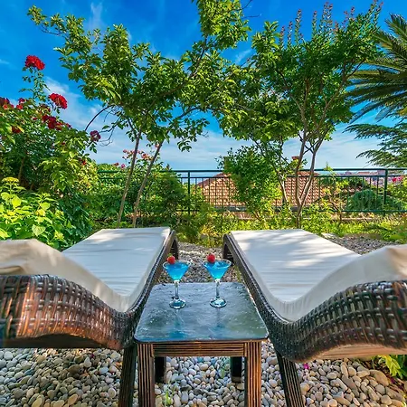 Апартаменты Sea View Magnolia *